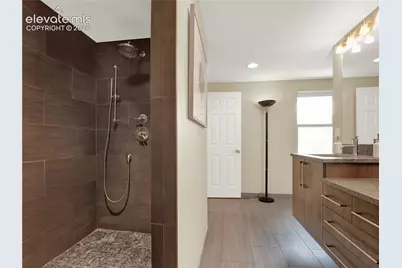 7958 Roslyn Way, Centennial, CO 80112 - Photo 28