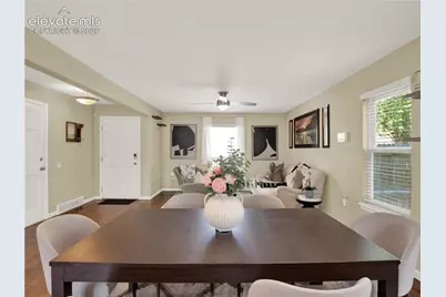 7958 Roslyn Way, Centennial, CO 80112 - Photo 8