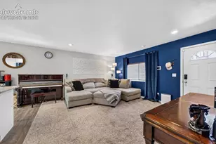 3389 Foxridge Dr, Colorado Springs, CO 80916 - Photo 4
