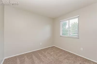 1068 Keith Drive, Colorado Springs, CO 80916 - Photo 8