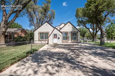 601 W Pitkin Avenue, Pueblo, CO 81004 - Photo 1