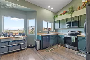 16315 Windy Creek Dr, Monument, CO 80132 - Photo 6