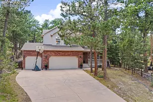 1360 Pawprint Ct, Colorado Springs, CO 80921 - Photo 4