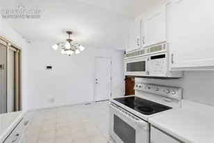 2120 Eddington Way, Colorado Springs, CO 80916 - Photo 18