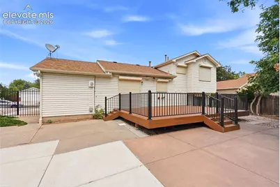 2120 Eddington Way, Colorado Springs, CO 80916 - Photo 4