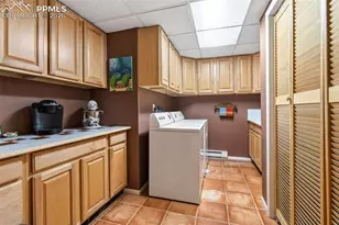 12360 Mesa View Rd, Larkspur, CO 80118 - Photo 22