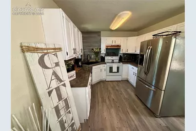 410 Hillcrest Avenue, Woodland Park, CO 80863 - Photo 10