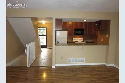 4233 Hunting Meadows Circle, Colorado Springs, CO 80916 - Photo 4