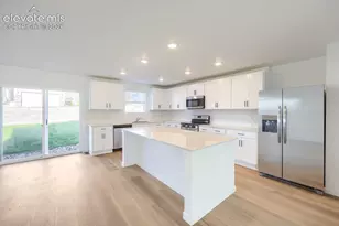 2664 Lower Crags Pt, Colorado Springs, CO 80904 - Photo 4