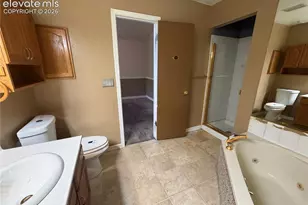 2140 Crystal River Dr, Colorado Springs, CO 80915 - Photo 12