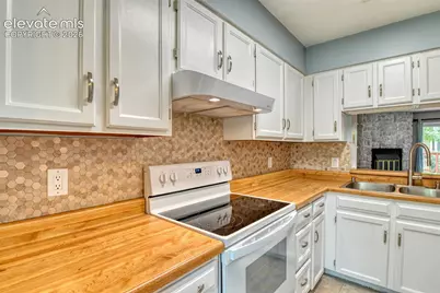 3374 Queen Anne Way, Colorado Springs, CO 80917 - Photo 8