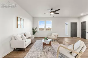 832 E Loma Dr, Pueblo West, CO 81007 - Photo 8