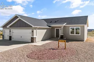 832 E Loma Dr, Pueblo West, CO 81007 - Photo 2