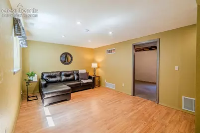 6870 Riverwood Lane, Colorado Springs, CO 80918 - Photo 32