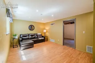6870 Riverwood Ln, Colorado Springs, CO 80918 - Photo 32