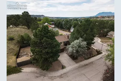 6520 Hawkeye Circle, Colorado Springs, CO 80919 - Photo 44