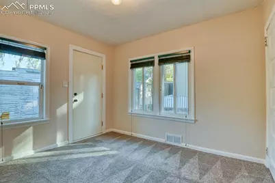 27 Bonfoy Avenue, Colorado Springs, CO 80909 - Photo 16
