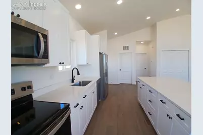 19981 Cloudfield Point, Colorado Springs, CO 80928 - Photo 12