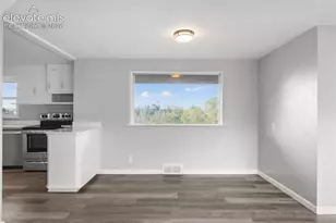 1606 Navajo Cir, Colorado Springs, CO 80905 - Photo 8