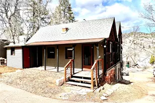 953 Osage Ave, Manitou Springs, CO 80923 - Photo 2