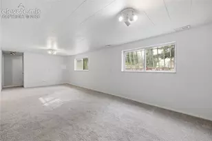 228 Fairfax St, Colorado Springs, CO 80911 - Photo 32