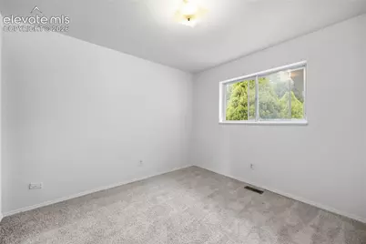 228 Fairfax Street, Colorado Springs, CO 80911 - Photo 26