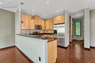 823 E Cucharras St, Colorado Springs, CO 80903 - Photo 14