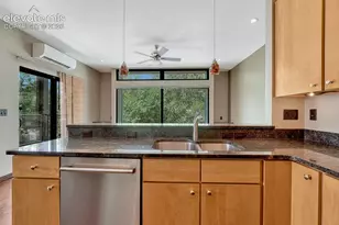 823 E Cucharras St, Colorado Springs, CO 80903 - Photo 16