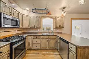25 Fordham Cir, Pueblo, CO 81005 - Photo 8