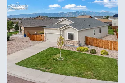10219 Intrepid Way, Colorado Springs, CO 80925 - Photo 2
