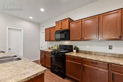 10219 Intrepid Way, Colorado Springs, CO 80925 - Photo 24