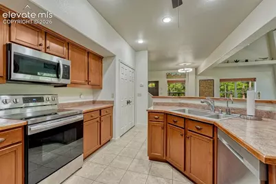 3620 Simon Point, Colorado Springs, CO 80906 - Photo 14