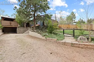 410 Laurel St, Colorado Springs, CO 80904 - Photo 2