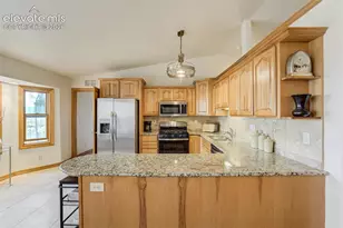 6285 Vessey Rd, Colorado Springs, CO 80908 - Photo 16