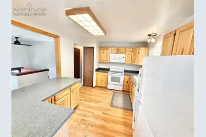 6515 Flintridge Drive, Colorado Springs, CO 80918 - Photo 4