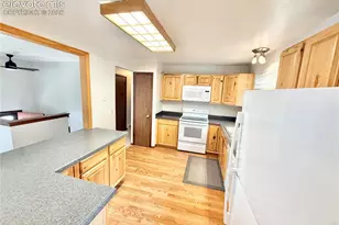 6515 Flintridge Dr, Colorado Springs, CO 80918 - Photo 4