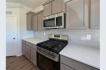 8227 Henzlee Place, Falcon, CO 80831 - Photo 6