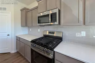 8227 Henzlee Pl, Falcon, CO 80831 - Photo 6