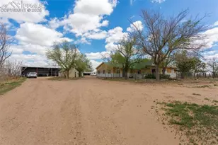 21550 Hanover Rd, Colorado Springs, CO 80928 - Photo 26