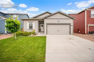 6159 Meadowbank Ln, Colorado Springs, CO 80925 - Photo 1