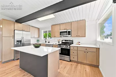 3204 Pennsylvania Avenue, Colorado Springs, CO 80907 - Photo 4