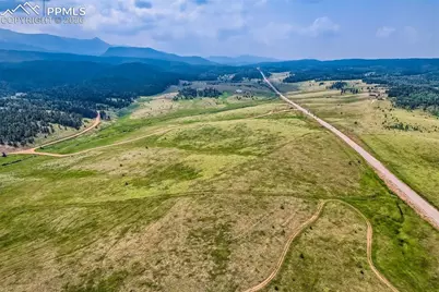 4600 Elk Valley Road, Divide, CO 80814 - Photo 8