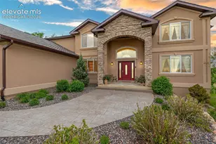 19032 Harrogate Ct, Monument, CO 80132 - Photo 4