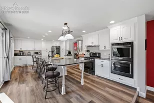 2230 Brookwood Dr, Colorado Springs, CO 80918 - Photo 12