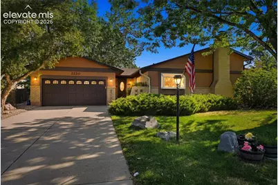 2230 Brookwood Drive, Colorado Springs, CO 80918 - Photo 4