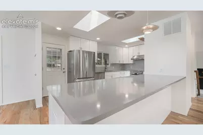 2518 Fairview Circle, Colorado Springs, CO 80909 - Photo 8