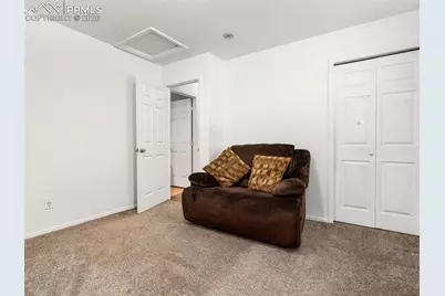 734 S Legend Lane, Pueblo, CO 81007 - Photo 16