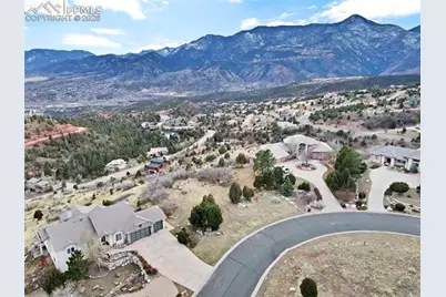 3610 Twisted Oak Circle, Colorado Springs, CO 80904 - Photo 2