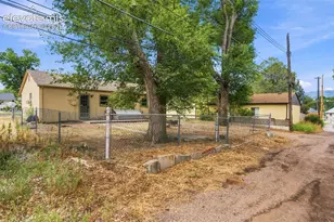 2818 Merry Ln, Colorado Springs, CO 80909 - Photo 26