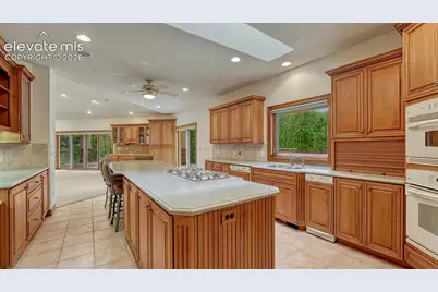 265 Hidden Valley Road, Colorado Springs, CO 80919 - Photo 8